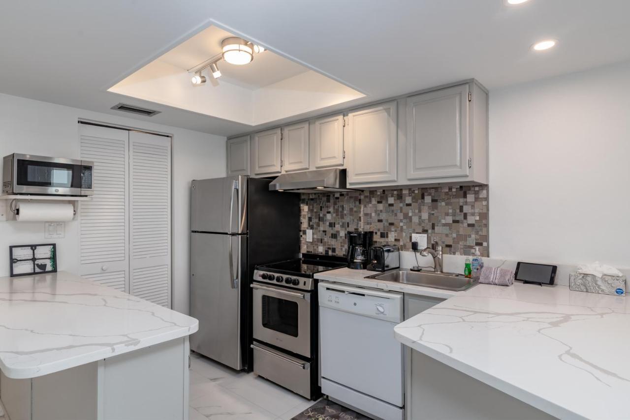 The Sea-Winds Condo I Renovated Beachfront 2 Bed 2 Bath Condo Marco Island Kültér fotó